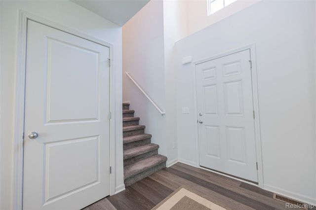 37467 S Dianne Lane, Huron Charter Township, MI 48164