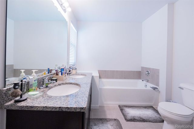 37467 S Dianne Lane, Huron Charter Township, MI 48164
