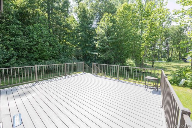 37467 S Dianne Lane, Huron Charter Township, MI 48164