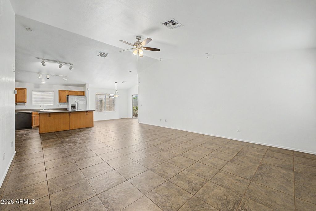 1313 S 107TH Drive, Avondale, AZ 85323 — photo 3