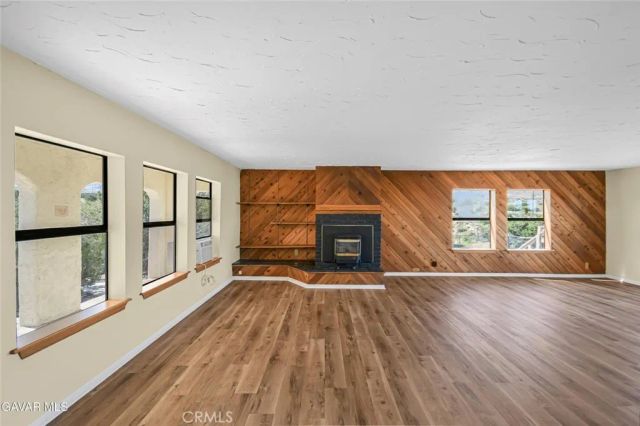 31720 96th Street East, Littlerock, CA 93543