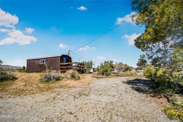 31720 96th Street East, Littlerock, CA 93543