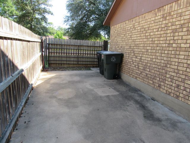 306 Ruggles LOOP, Temple, TX 76501