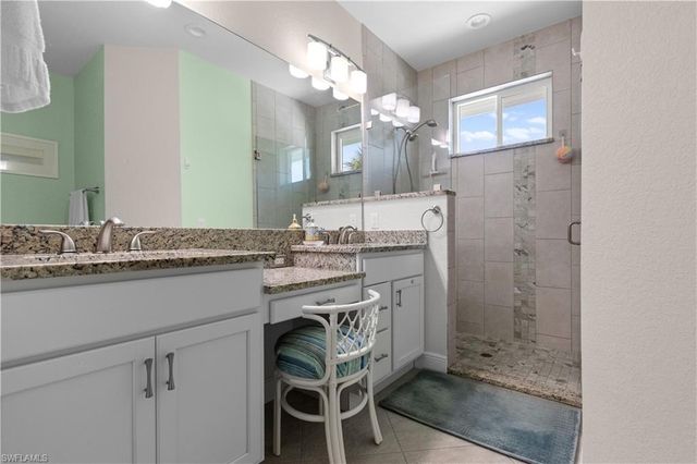 140 Pearl ST, Fort Myers Beach, FL 33931