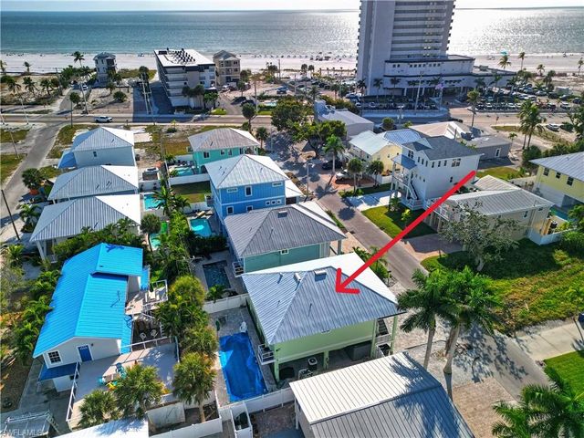 140 Pearl ST, Fort Myers Beach, FL 33931