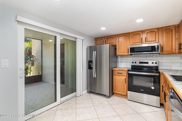 1145 N Shannon Avenue, 29, Indialantic, FL 32903