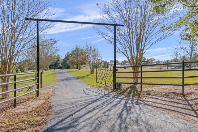 1804 Vz County Road 1224, Grand Saline, TX 75140