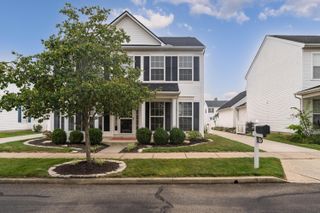 2372 Bloxom Street, Grove City, OH 43123