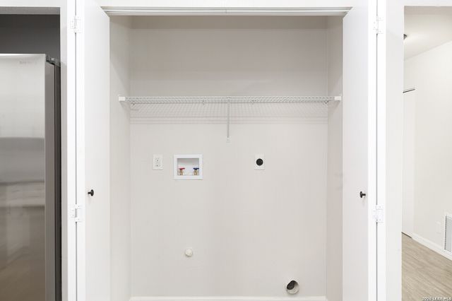 7118 Castleridge, San Antonio, TX 78227