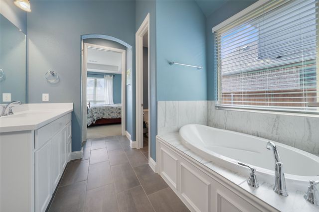 2104 Overton Park Drive, Prosper, TX 75078