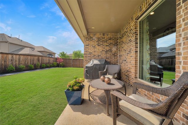 2104 Overton Park Drive, Prosper, TX 75078
