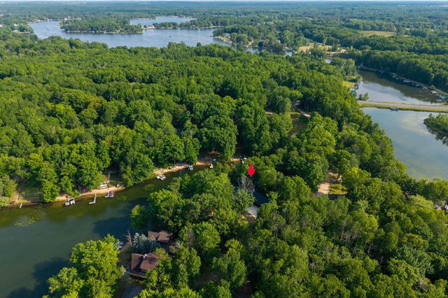 8670 N Island Drive Lot 32 and 33, Morton Twp, MI 49346
