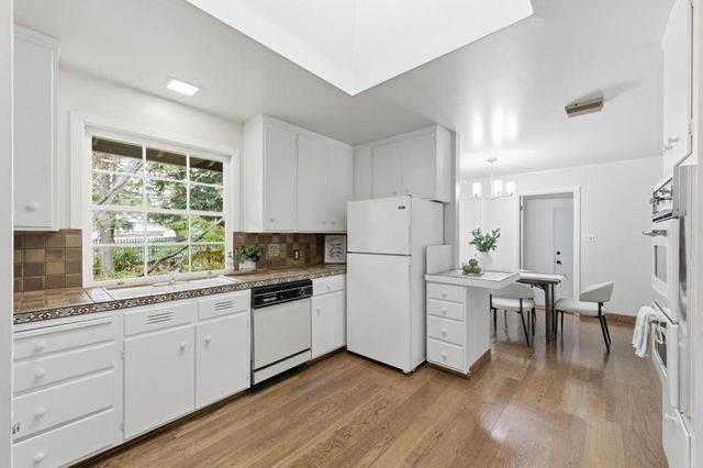 1698 Cordilleras Road, Redwood City, CA 94062