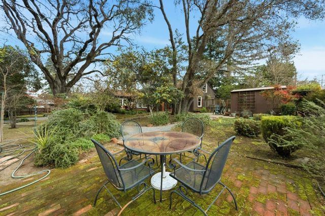 1698 Cordilleras Road, Redwood City, CA 94062