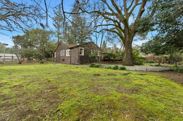 1698 Cordilleras Road, Redwood City, CA 94062