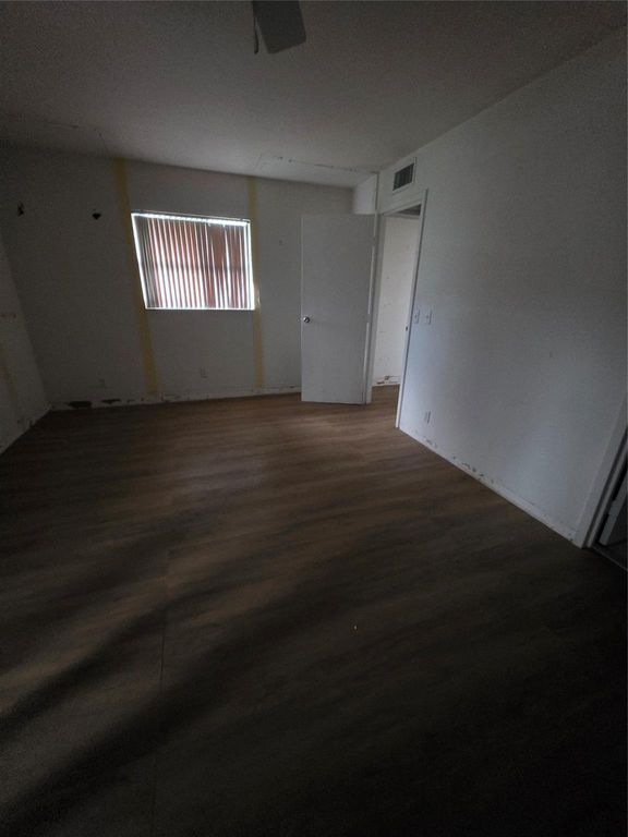 Image 15 of property listing at 123 Seville 123, Delray Beach, FL 33446