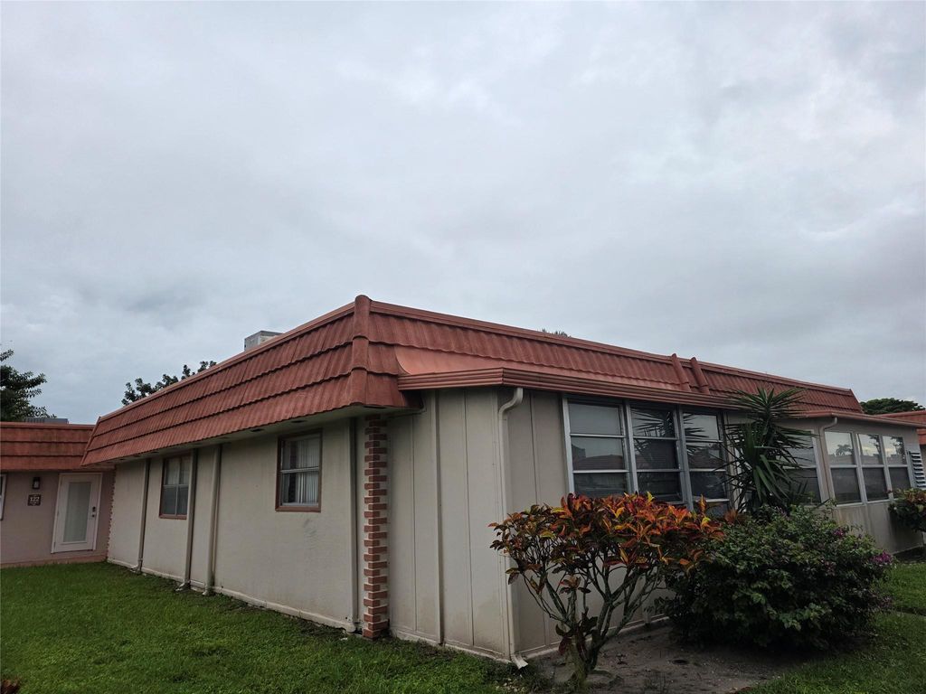 Image 3 of property listing at 123 Seville 123, Delray Beach, FL 33446