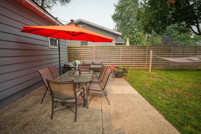 918 Post Road, Muskegon, MI 49441