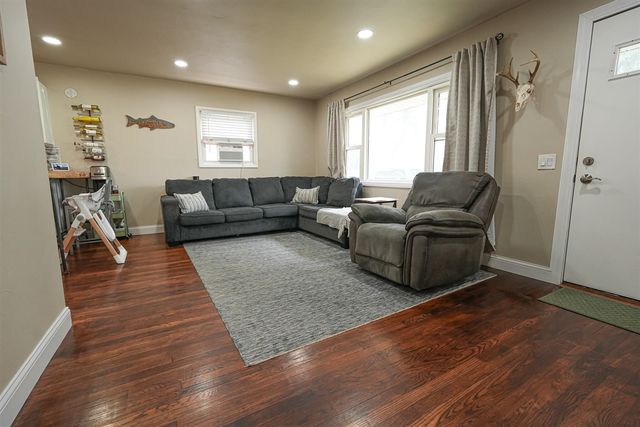 918 Post Road, Muskegon, MI 49441