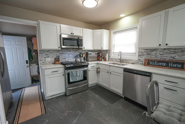 918 Post Road, Muskegon, MI 49441
