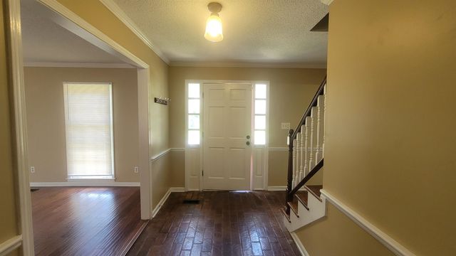 6879 AMERSHAM DR, Memphis, TN 38119
