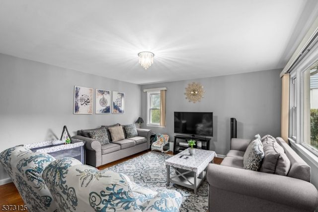 13 Smith St, Bloomfield Twp., NJ 07003