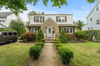 13 Smith St, Bloomfield Twp., NJ 07003
