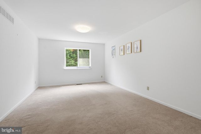 221 JOHNCE RD, Newark, DE 19711