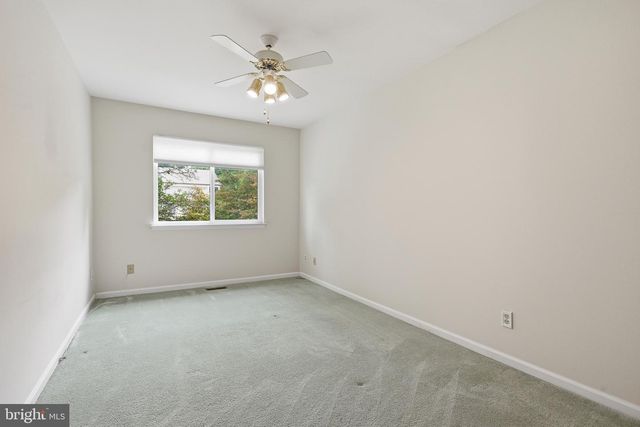 221 JOHNCE RD, Newark, DE 19711