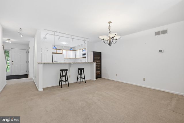 221 JOHNCE RD, Newark, DE 19711