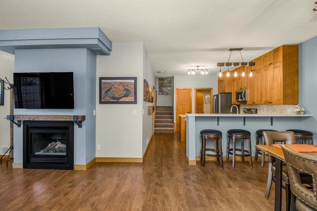 1944 Mockingbird Avenue, Shakopee, MN 55379