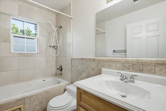 595 Packard Dr, Grass Valley, CA 95945