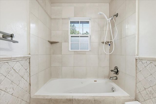 595 Packard Dr, Grass Valley, CA 95945