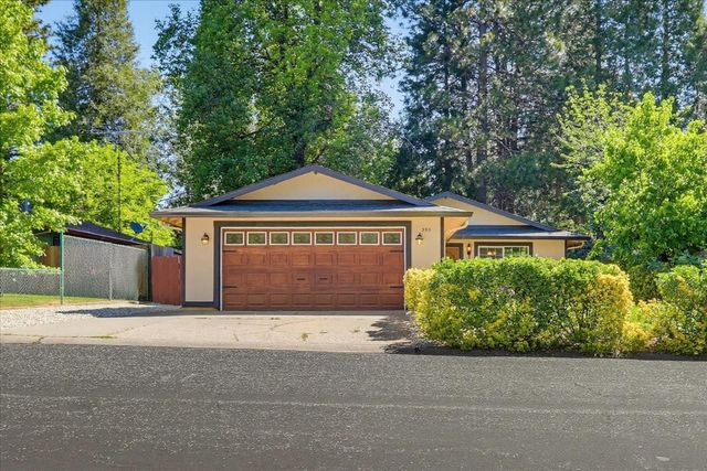 595 Packard Dr, Grass Valley, CA 95945