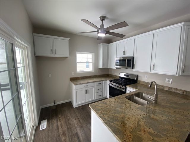 21100 Nicholas Avenue, Euclid, OH 44123