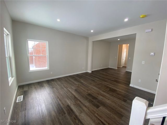 21100 Nicholas Avenue, Euclid, OH 44123