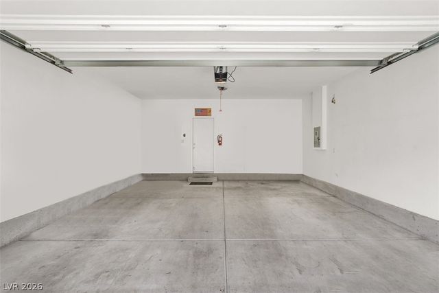 965 Nevada State Drive 36102, Henderson, NV 89002