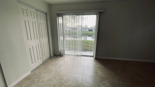 166 VALENCIA G Drive 166, Delray Beach, FL 33446