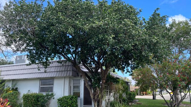 166 VALENCIA G Drive 166, Delray Beach, FL 33446