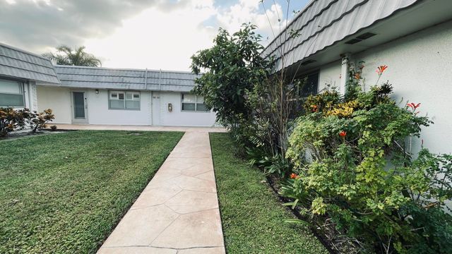166 VALENCIA G Drive 166, Delray Beach, FL 33446