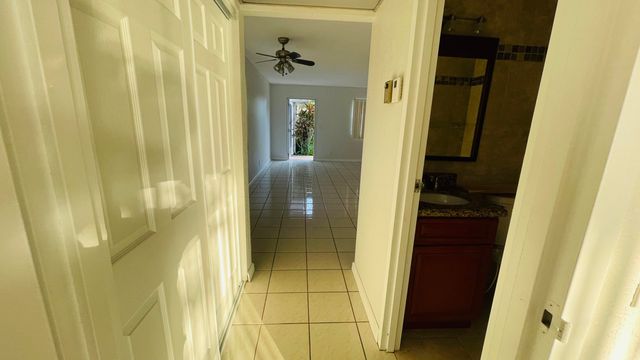 166 VALENCIA G Drive 166, Delray Beach, FL 33446