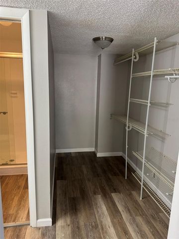 4008 MURIEL PLACE 1, Tampa, FL 33614