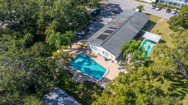 100 GLENNES LANE 207, Dunedin, FL 34698