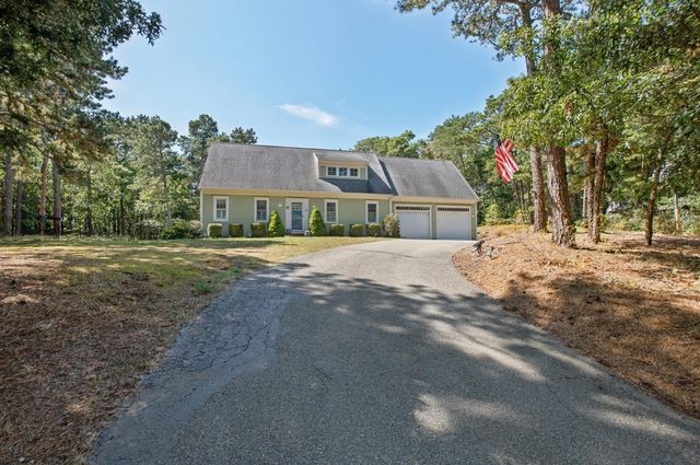 22 Cannon Hill Drive, Harwich, MA 02645