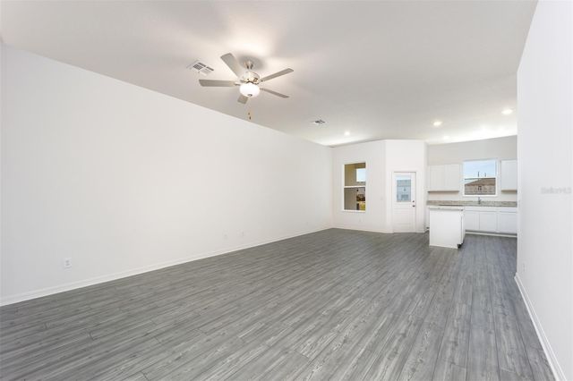 691 POPPY LANE, Dundee, FL 33838