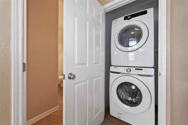 2211 S Kirkwood Road 43, Houston, TX 77077