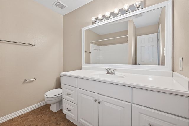 2211 S Kirkwood Road 43, Houston, TX 77077