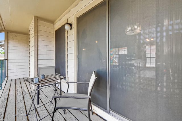 2211 S Kirkwood Road 43, Houston, TX 77077