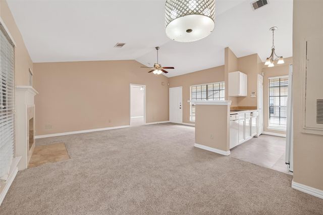 2211 S Kirkwood Road 43, Houston, TX 77077