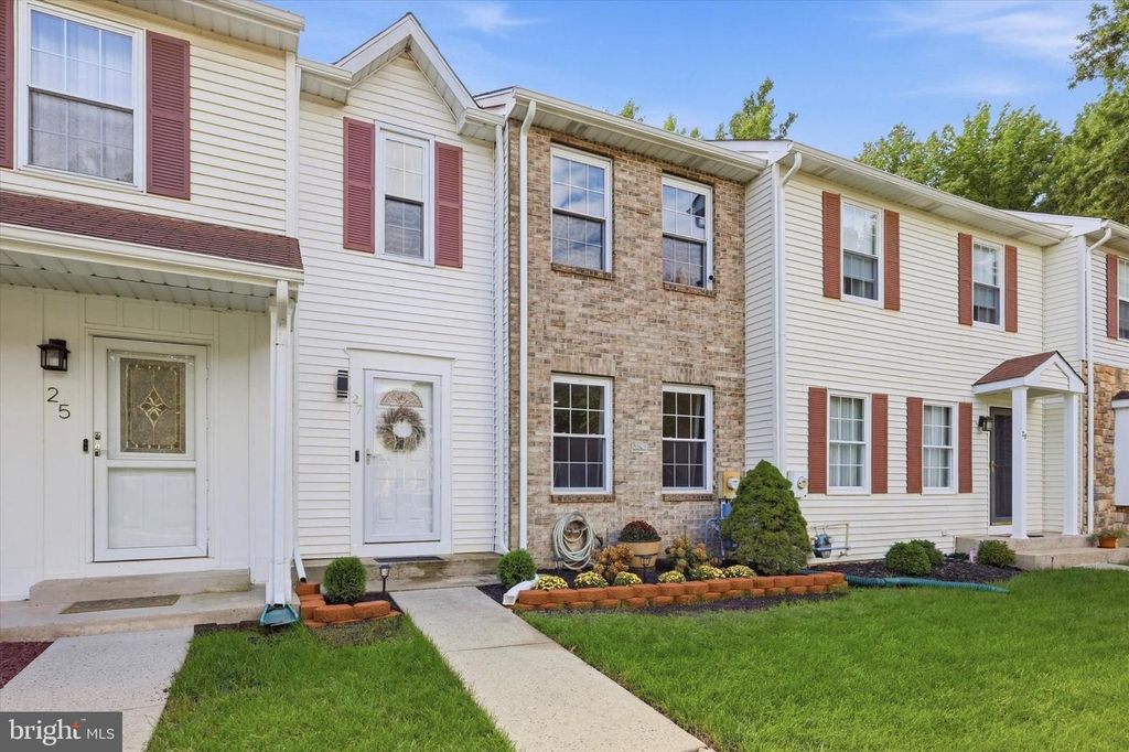 27 DUNMOOR CT N, HAMILTON, NJ 08690 — photo 2